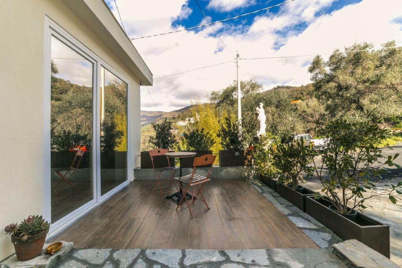 Villa Casa Bisou Italia Wifi Et Parking Free Privato Diano San Pietro Exterior foto